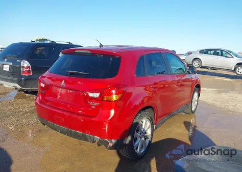 2015 Mitsubishi Outlander Sport Es z USA, uszkodzony, nr VIN 4A4AP3AWXFE042801